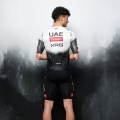 Herren UAE Team Emirates 2025 Magistrale Light Pissei trikot Radtrikot De Herren UAE Team Emirates 2025 Magistrale Light Pissei trikot Radtrikot De